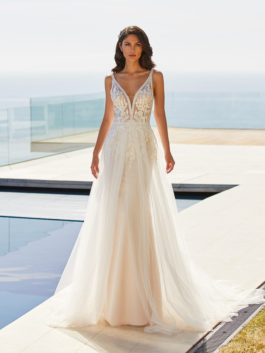 Pronovias