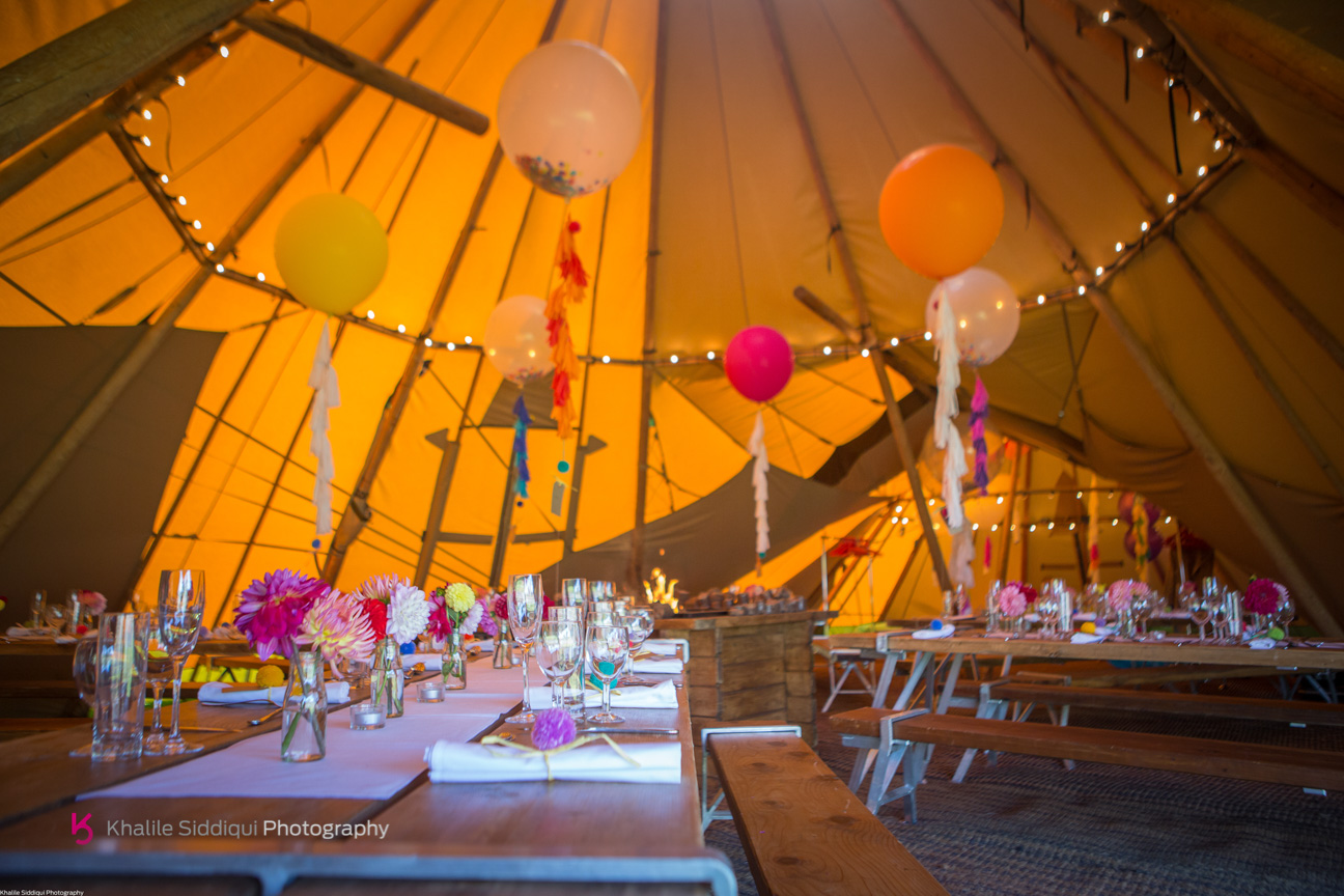 cornwall beach wedding, real wedding cornwall, roscarrock wedding, teepee wedding