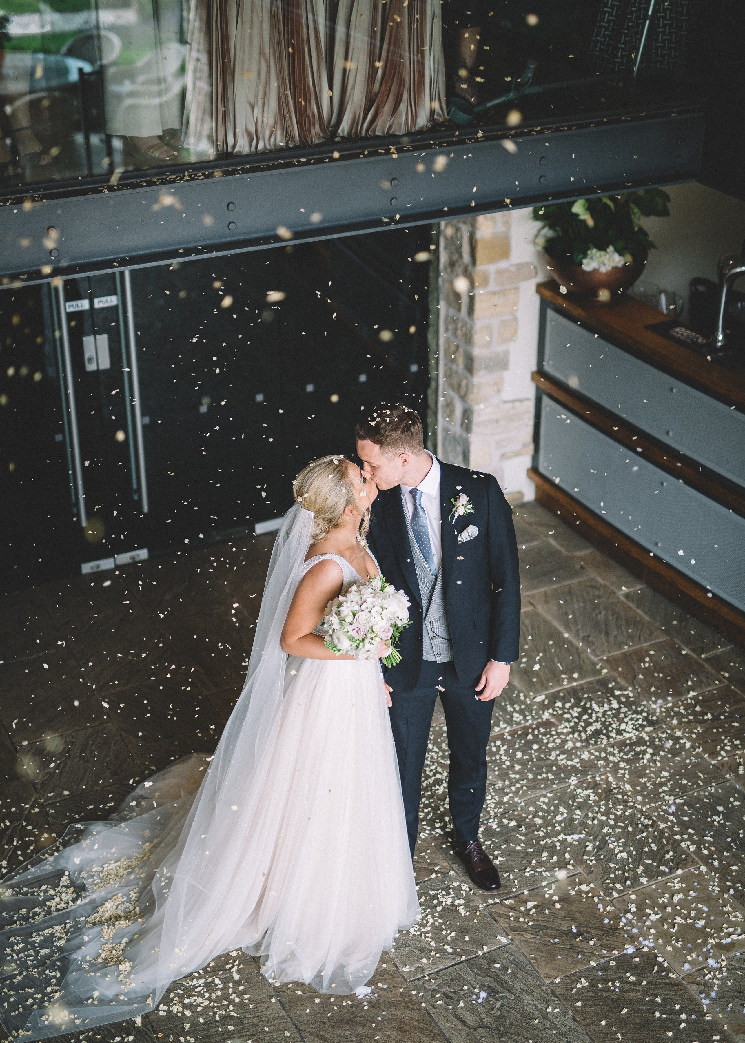 Rustin barn wedding with an elegant twist at the priory cottage
