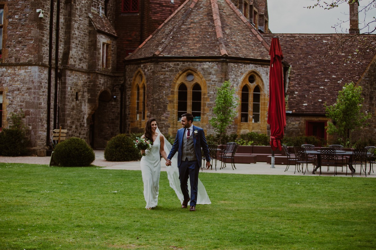 lara and ben, real wedding, huntsham court, country house real wedding, 1920's wedding, speakeasy wedding, DIY wedding