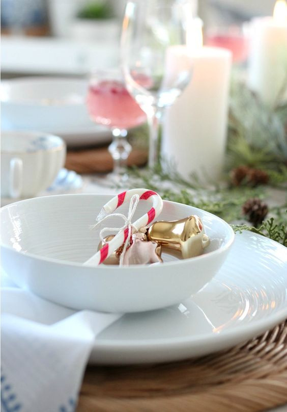 candy cane wedding favours