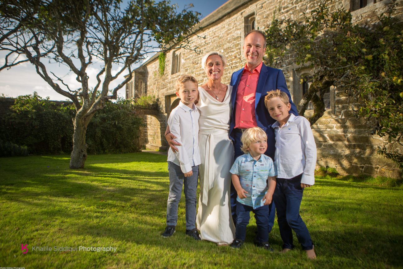 cornwall beach wedding, real wedding cornwall, roscarrock wedding, teepee wedding