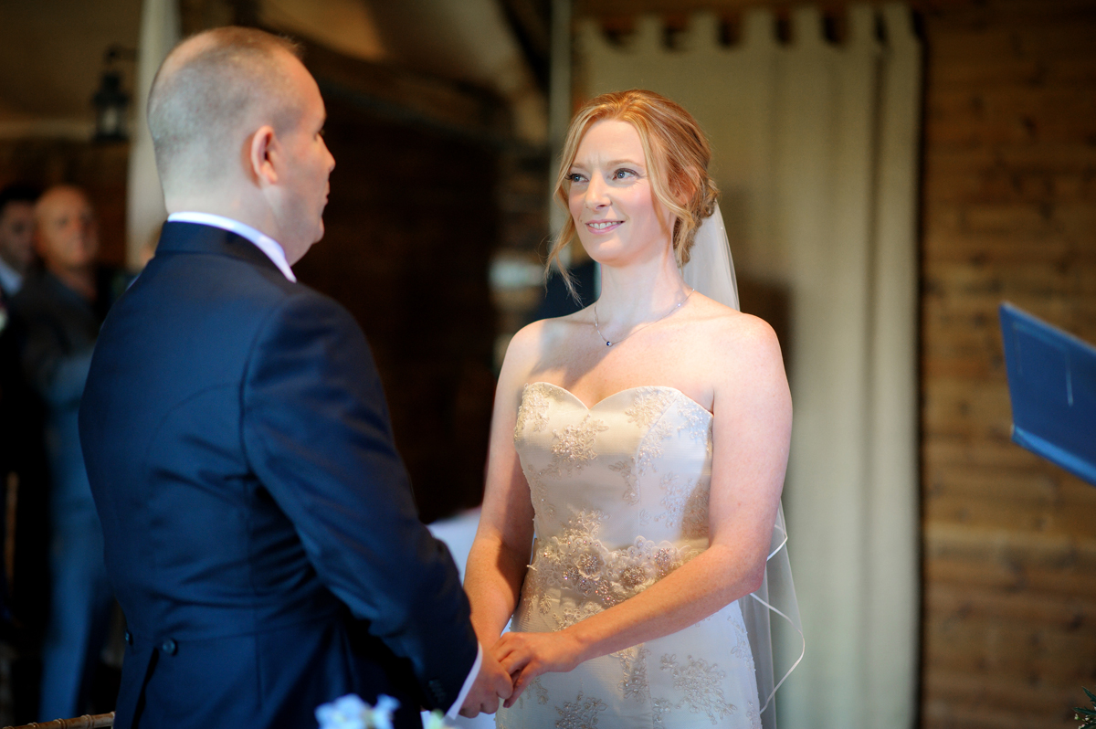 laines barn wedding