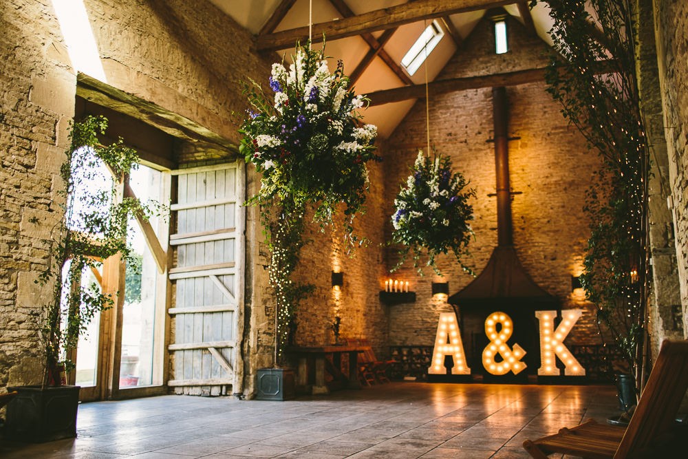 Barn Wedding Venues West Country Top 10 Weddingplanner Co Uk