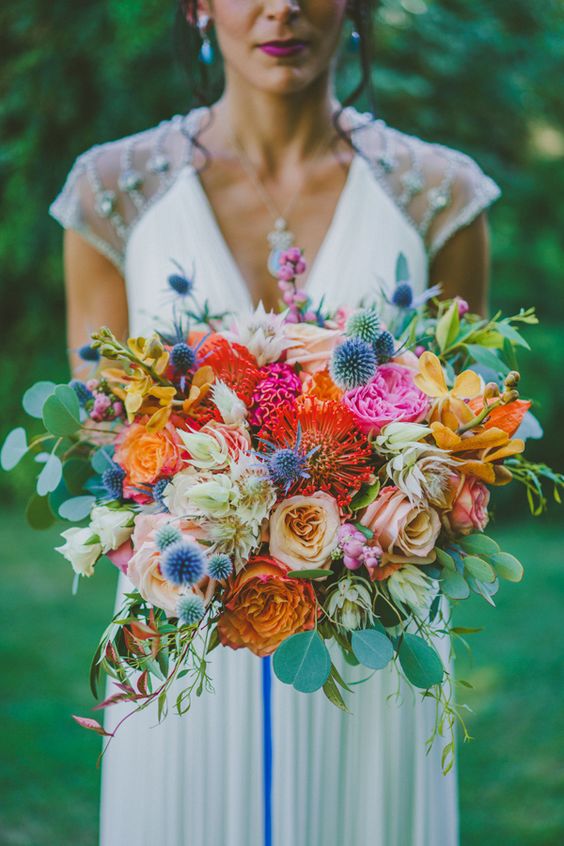 colour pop, colour wedding, colourful wedding, bright wedding, wedding inspiration, wedding decor, wedding style, wedding trends, bright flowers, bright wedding tables, colourful flowers, colourful styles, colourful looks, weddings, bride, bride to be 