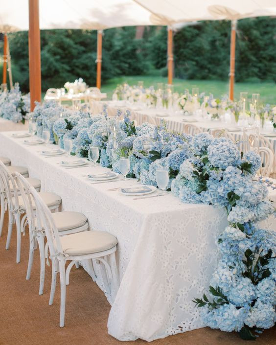 12 Bridgerton Inspired Wedding Ideas - WeddingPlanner.co.uk