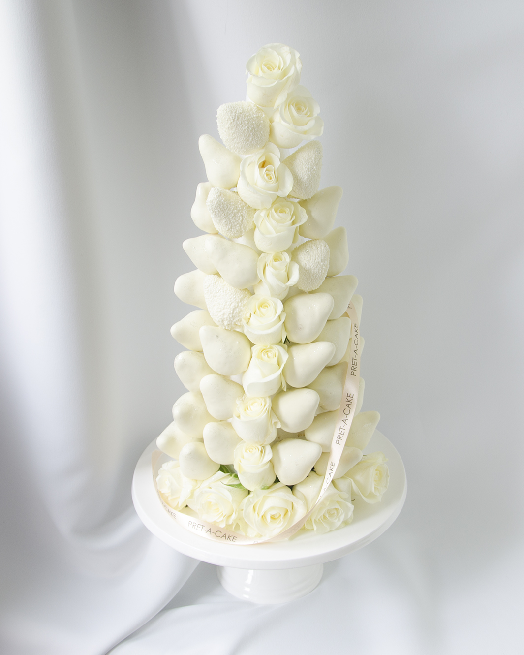 strawberry tower, chocolate covered strawberries, alternative wedding cakes