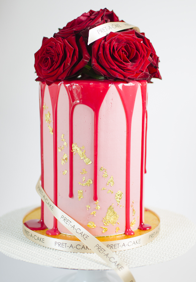 roses wedding cake, drip wedding cake