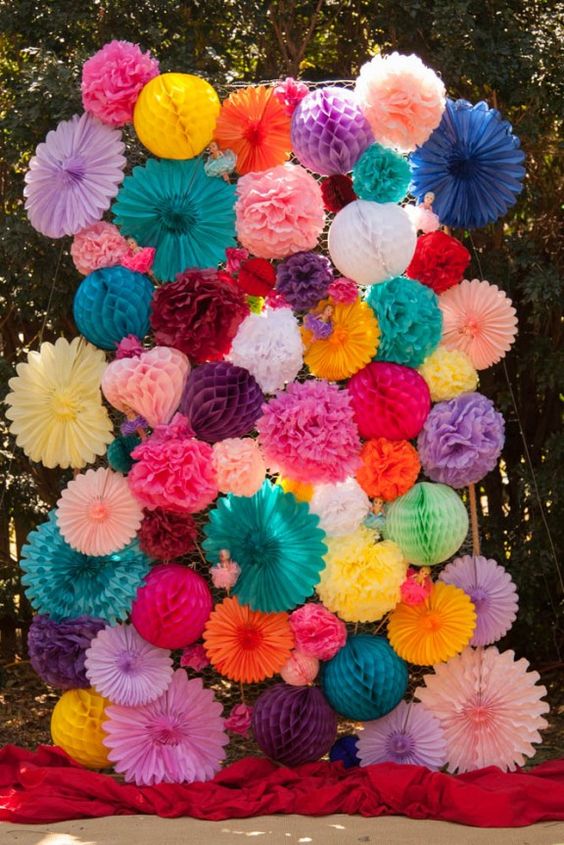 colour pop, colour wedding, colourful wedding, bright wedding, wedding inspiration, wedding decor, wedding style, wedding trends, bright flowers, bright wedding tables, colourful flowers, colourful styles, colourful looks, weddings, bride, bride to be 