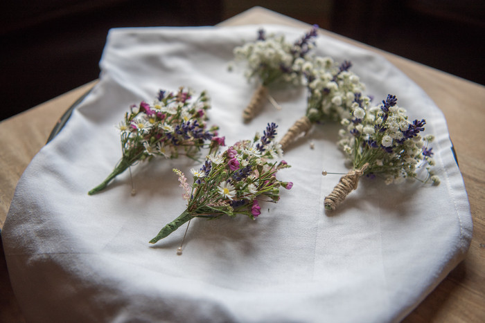 the compasses at Pattiwick, real wedding, wedding ideas, wedding inspiration, wedding style, country wedding, british wedding 