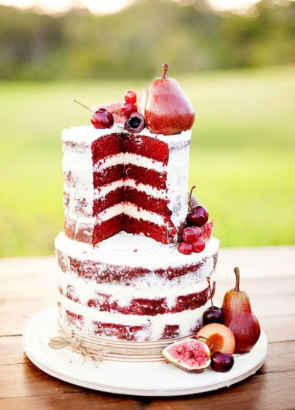 Naked wedding cake, wedding cake trends, 2018 wedding cakes