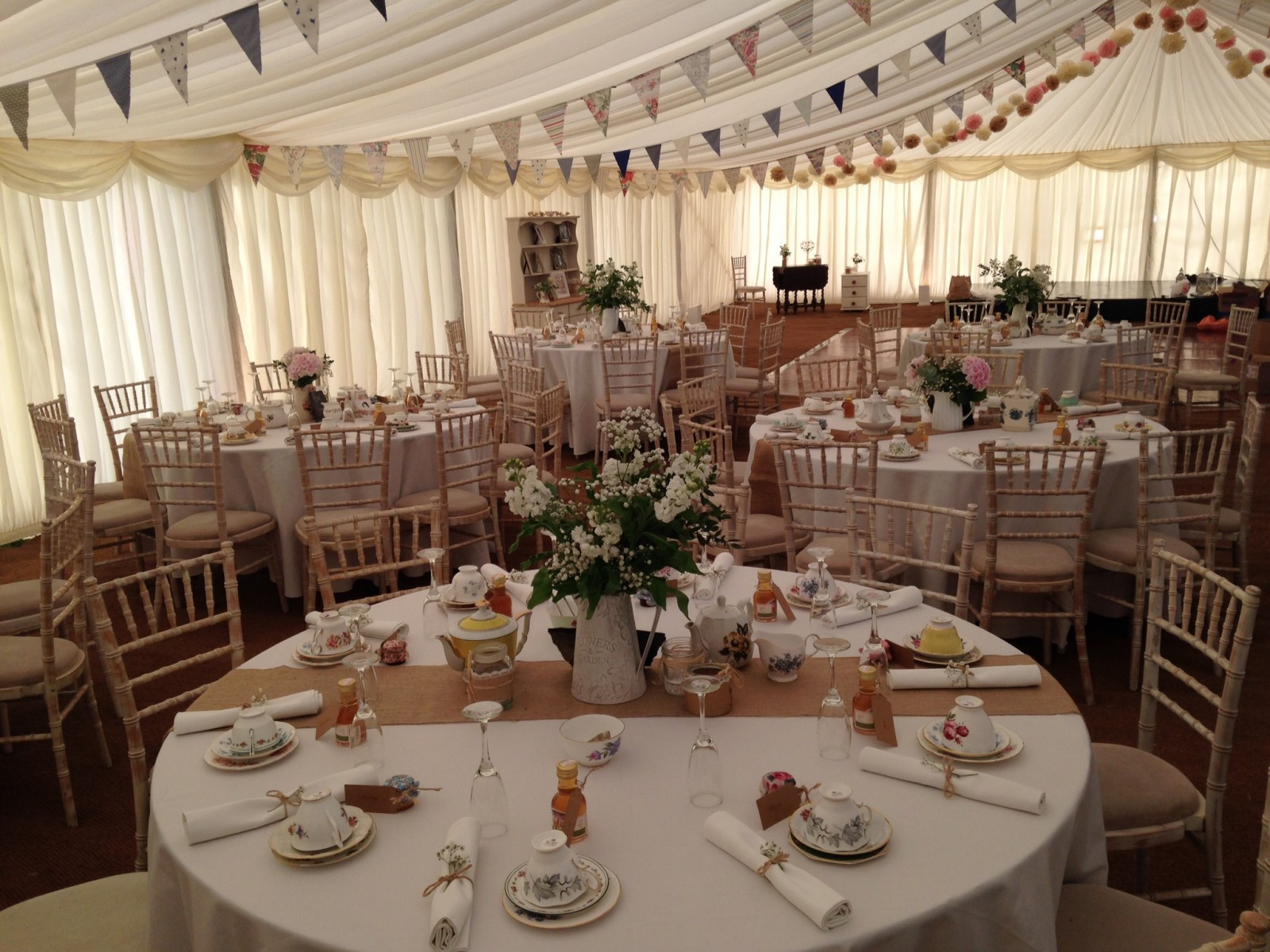 Universal Marquees | Marquee Wedding Venues | WeddingPlanner.co.uk