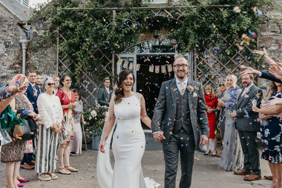 summer wedding, aswanley wedding, scottish wedding, bride to be, bride inspo, wedding inspo 