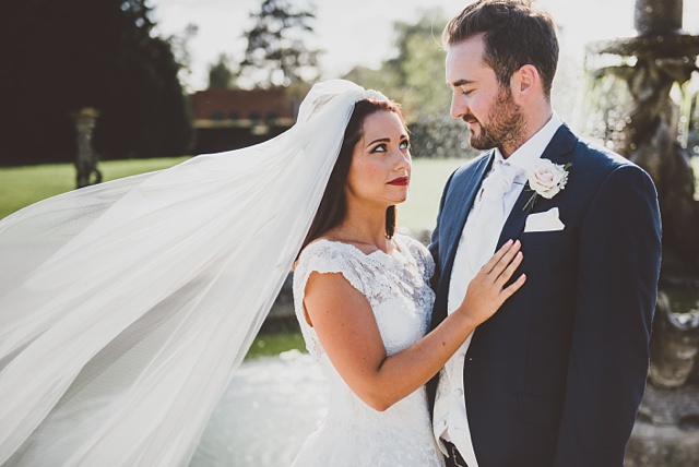 Scarlet & Scott's Elegant Kent Wedding - WeddingPlanner.co.uk