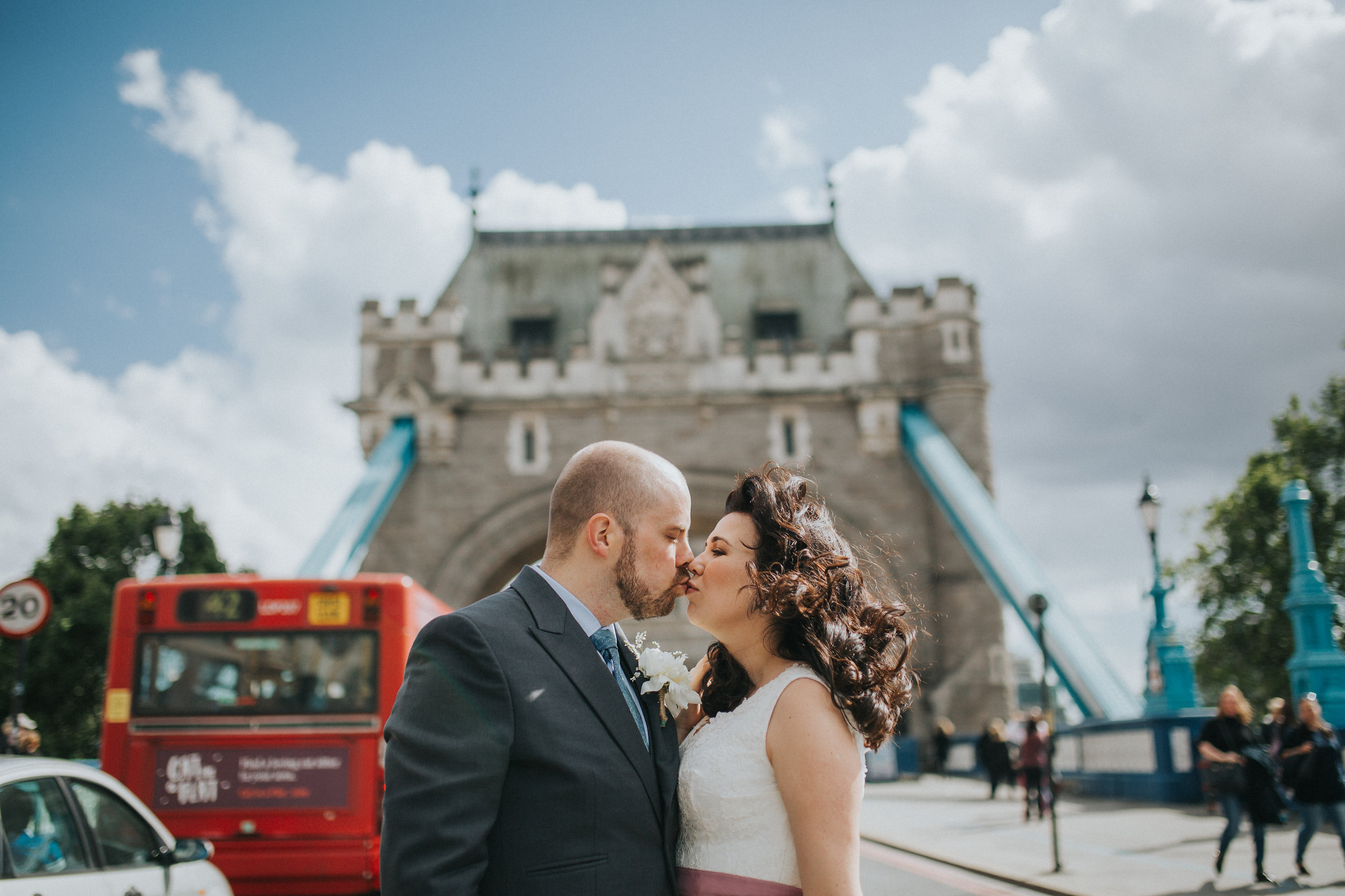 london tower bridge wedding