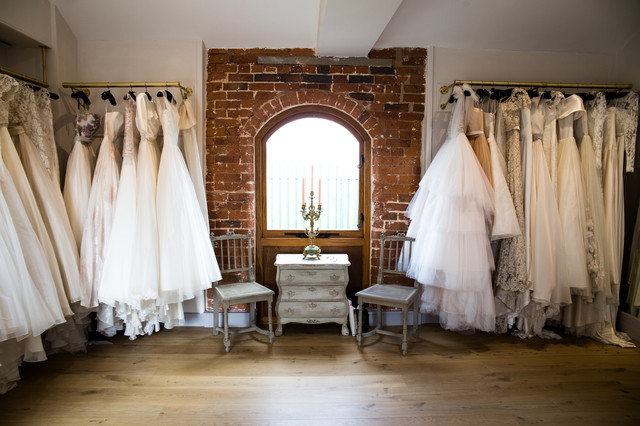 lyn ashworth bridal, wedding dresses, bridal boutique staffordshire