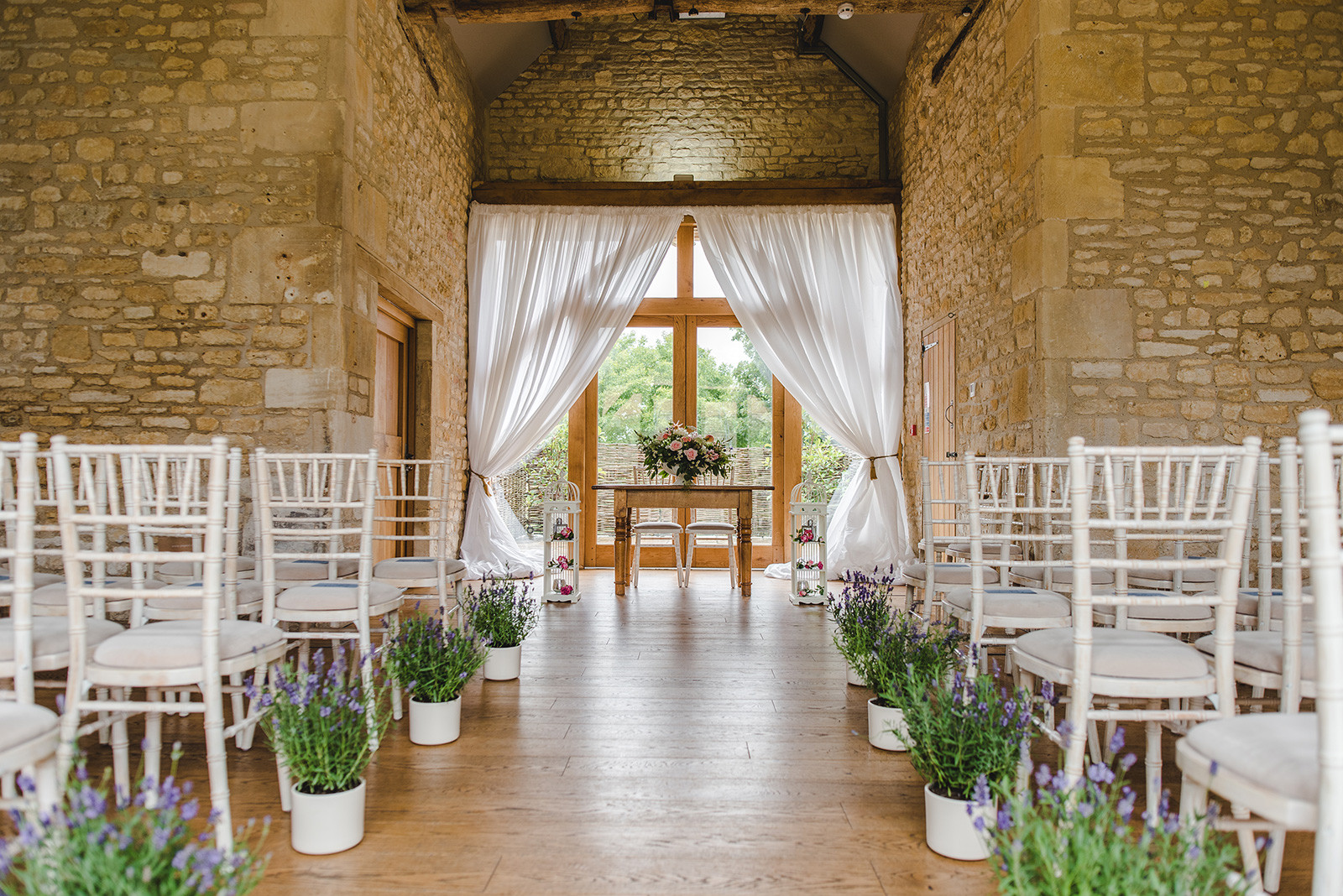 barn at upcote