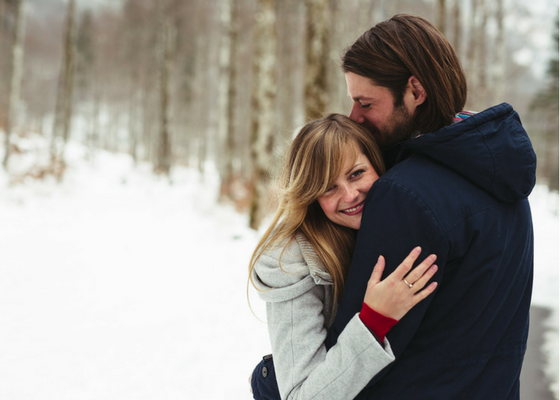 wedding, engagement photoshoot, wedding photoshoot, real wedding, swiss mountains, swiss wedding, bride, bride to be, winter wedding, winter engagement 