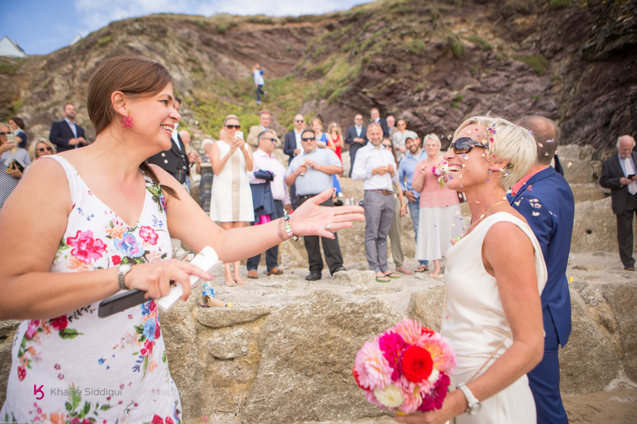 cornwall beach wedding, real wedding cornwall, roscarrock wedding, teepee wedding