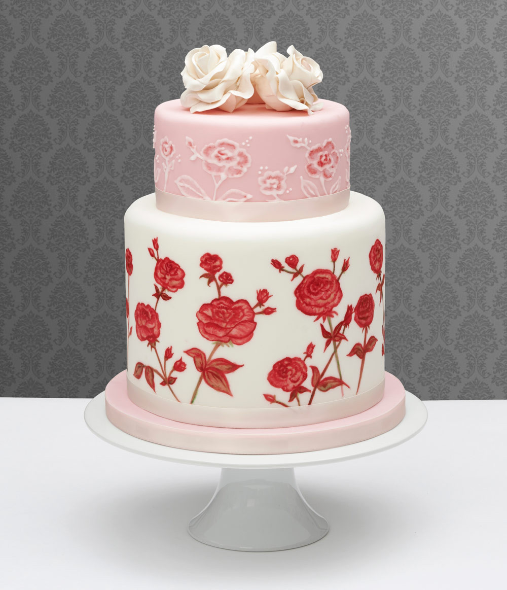 Floral wedding cake, 2018 wedding cake trends
