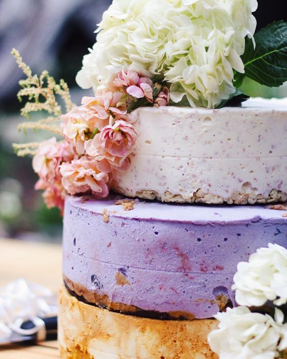 ice cream cake, cheesecake, wedding cake, wedding cake alternatives, alternative wedding cake trends, 2017 cakes 