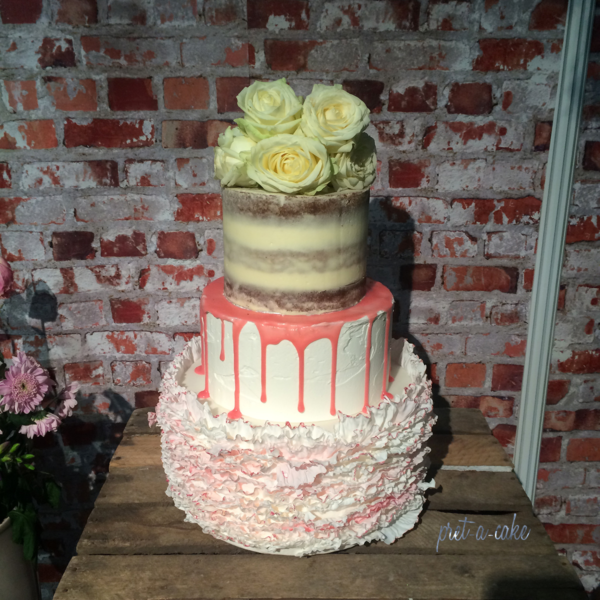 drip cake, drip wedding cake, pret-a-cake