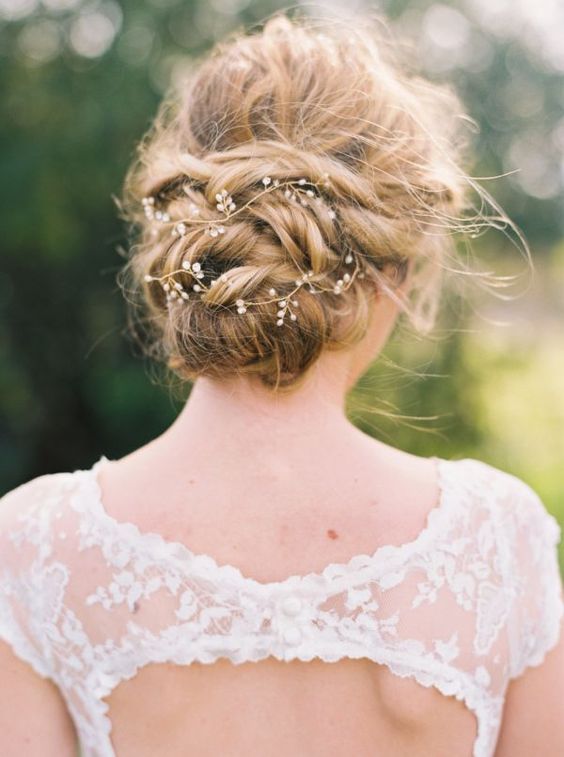 hair trends for 2017, hair trends, hair vines, bridal hair, hairstyles, 2017 hairstyles, bridal beauty, 2017 bride, bride to be, wedding hair accessories