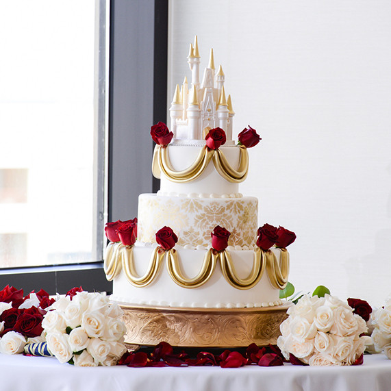 Disney wedding cakes, wedding cake trends 2018