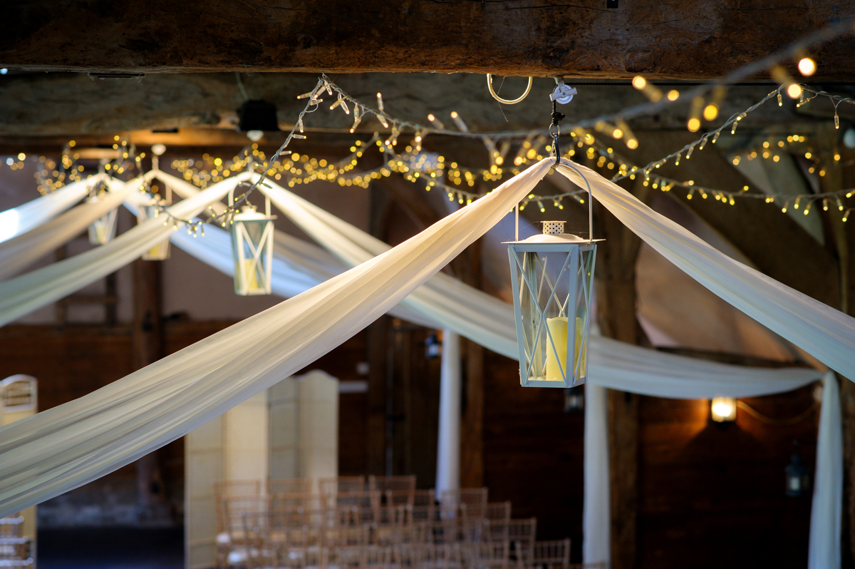 laines barn wedding