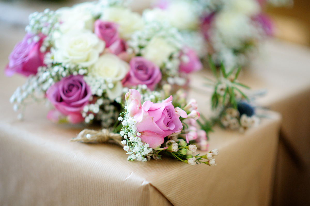 laines barn wedding